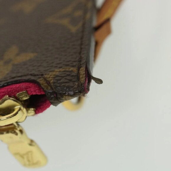 LOUIS VUITTON Monogram Neverfull MM Pouch LV Auth S104 - Picture 10 of 16